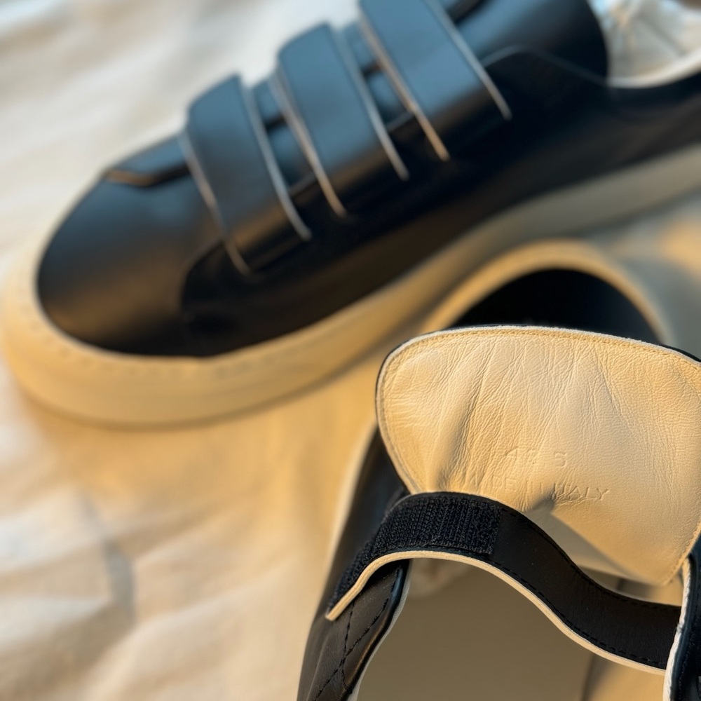 The Row - Dean leather low-top sneakers - Picture 5 of 5